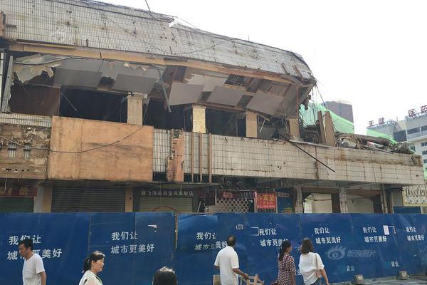 尼尔伪装者打开游戏卡住怎么办