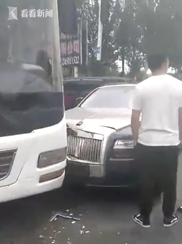 史丹利的寓言超豪华版怎么解锁新内容