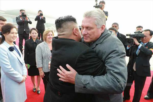 使命召唤19现代战争2战区2和DMZ什么时候能玩